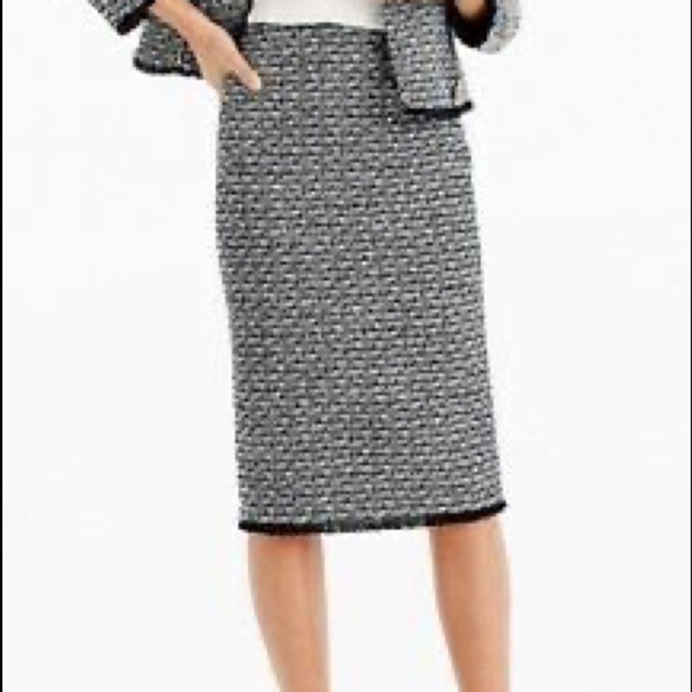 2 FOR $20 J. Crew tweed pencil skirt fringed trim sz 2